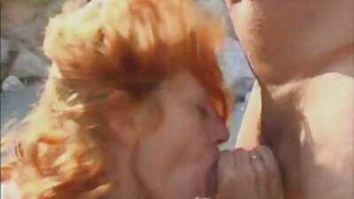 Пухла розпутна мама бере двох шпильок домашнее видео еротика